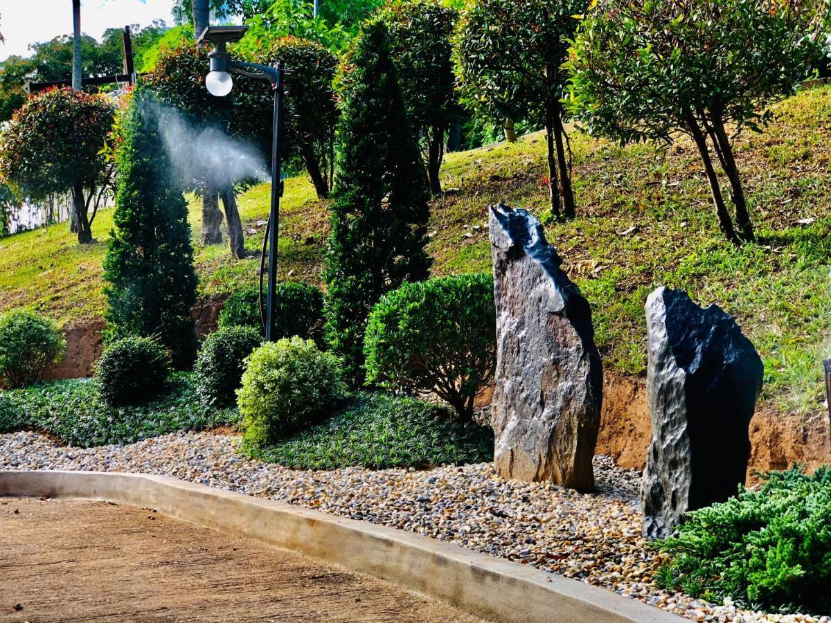 Chiangkhong Teak Garden Riverfront Onsen Hotel- Sha Extra Plus Chiang Khong Extérieur photo