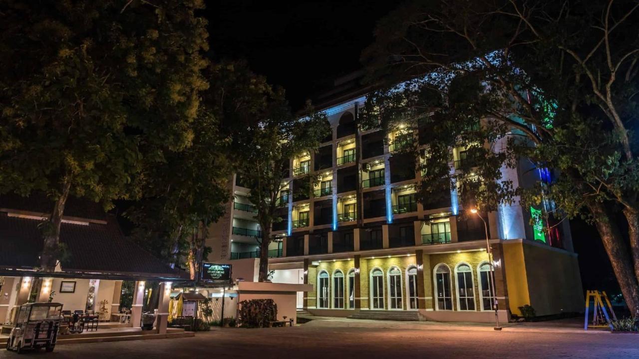 Chiangkhong Teak Garden Riverfront Onsen Hotel- Sha Extra Plus Chiang Khong Extérieur photo