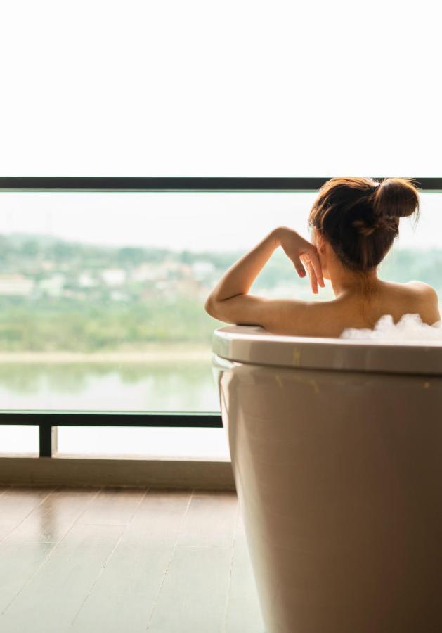 Chiangkhong Teak Garden Riverfront Onsen Hotel- Sha Extra Plus Chiang Khong Extérieur photo