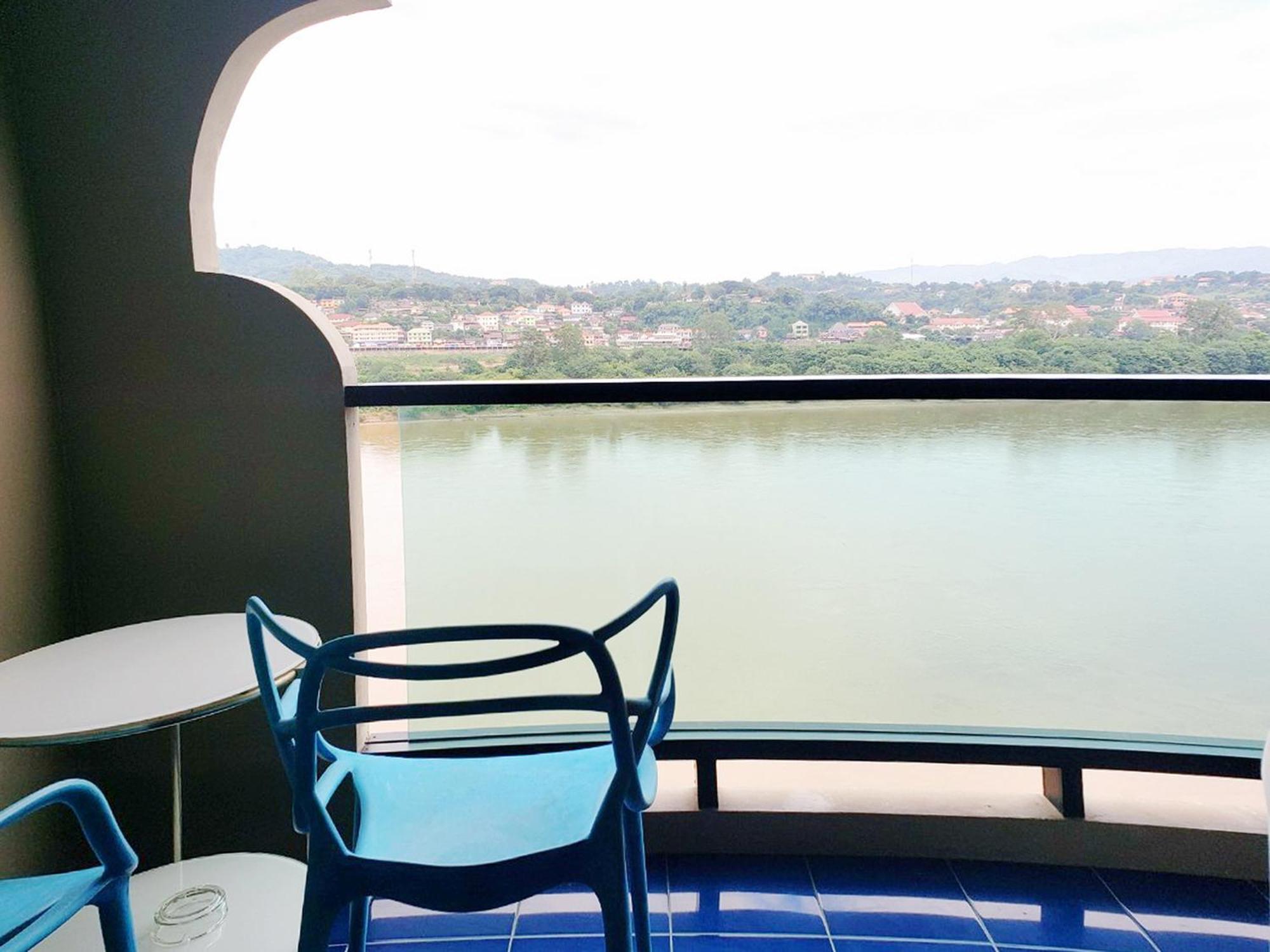 Chiangkhong Teak Garden Riverfront Onsen Hotel- Sha Extra Plus Chiang Khong Extérieur photo