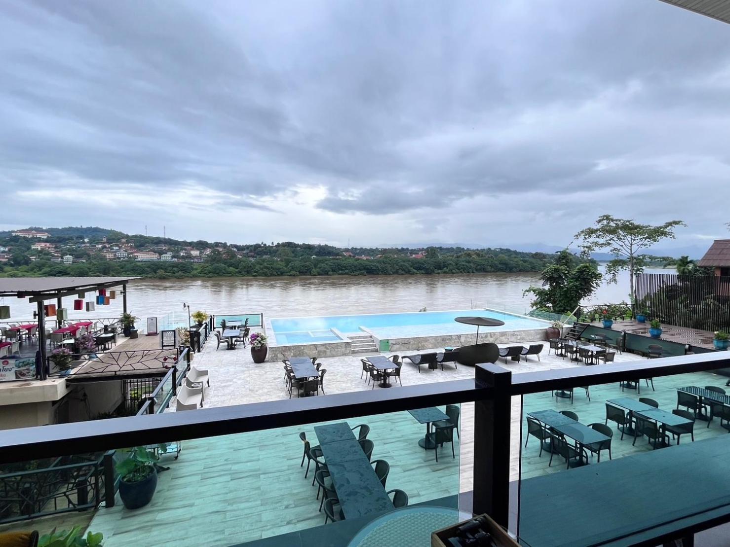 Chiangkhong Teak Garden Riverfront Onsen Hotel- Sha Extra Plus Chiang Khong Extérieur photo